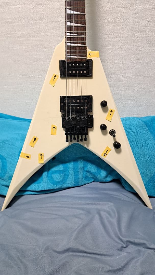 エレキギター KingV キングV　詳細不明ボディ　Greco JJ-R1ネック