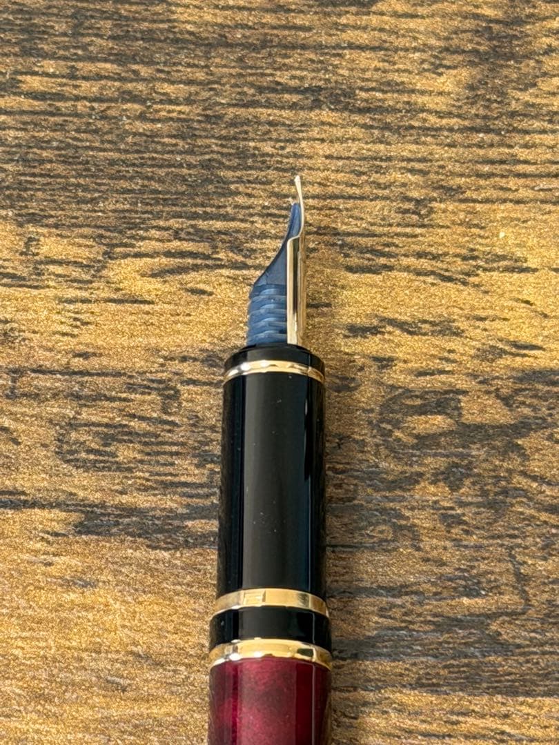 新品未使用　2008年製　初期型　グランセ　ルビーレッド　マーブル　万年筆 FM