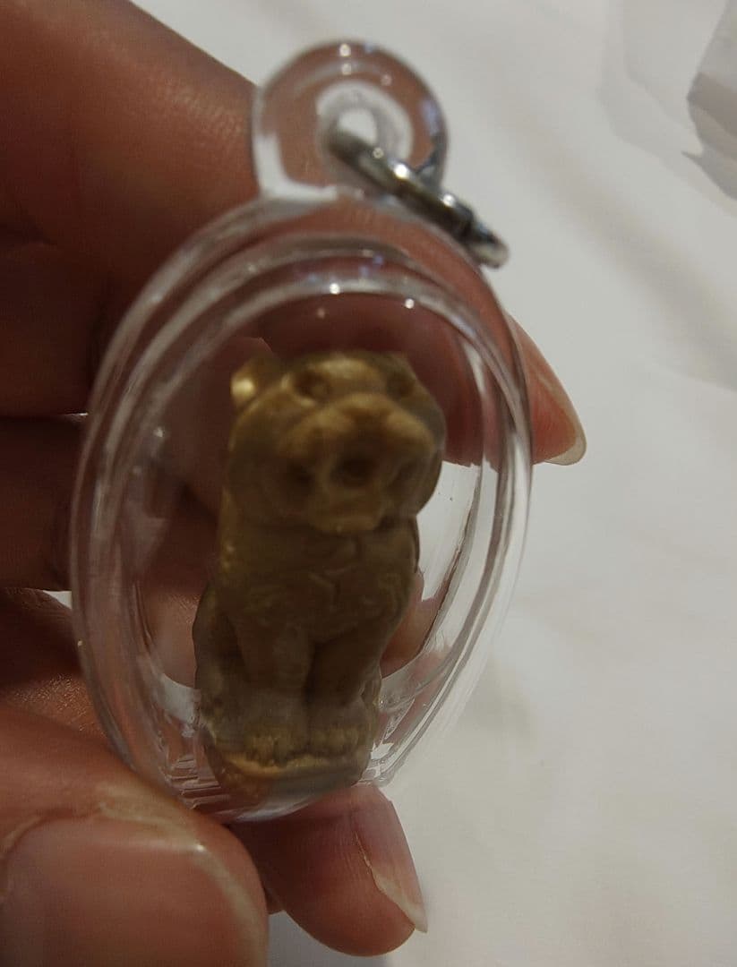 タイのお守りプラクルアン！虎の彫像！呪文入り！金運&勝負運アップ！魔除けにも！