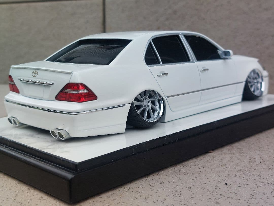 30セルシオ　プラモ　アオシマ　シャコタン