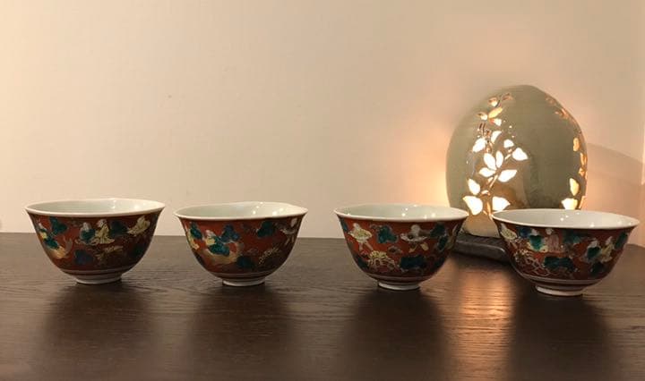 【骨董品】九谷焼　木米　急須1個・蓋付茶碗2個・湯呑茶碗4個