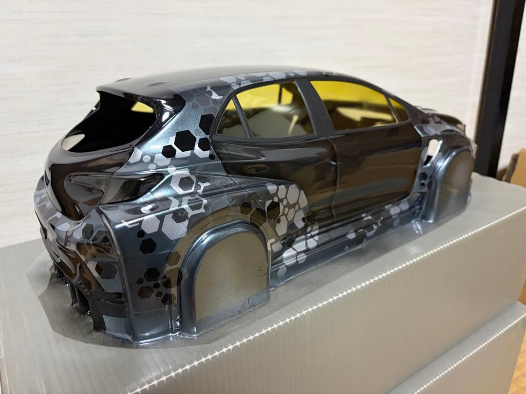ReveD GR COROLLA 塗装済ボディ