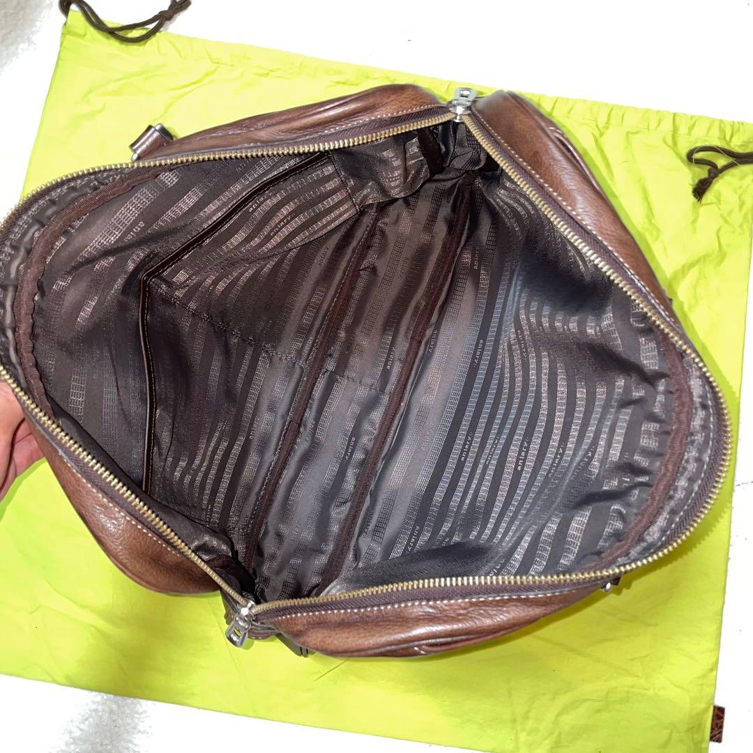 アニアリ(aniary)ブリーフバッグ ビジネスバッグ