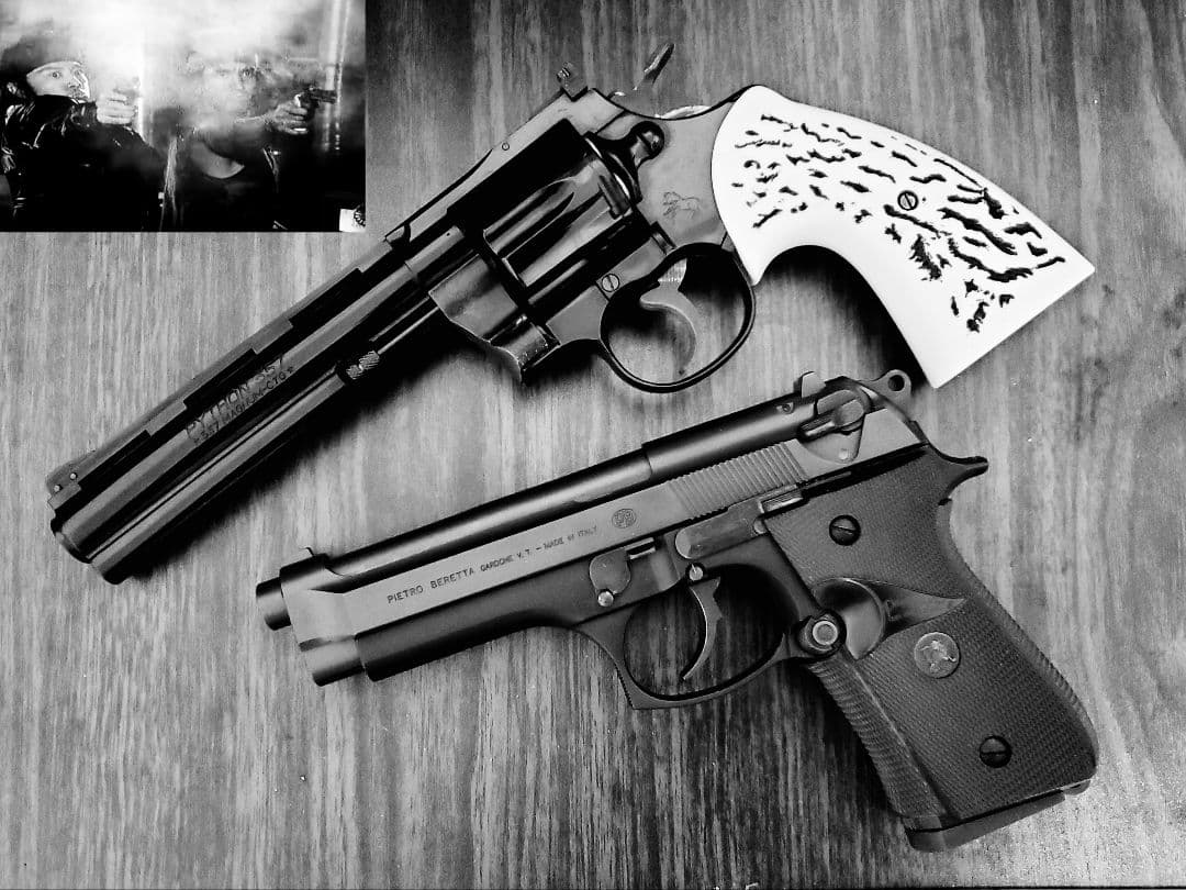 クライムハンター/怒りの銃弾　コルトパイソンブルース仕様　プロップグリップ付