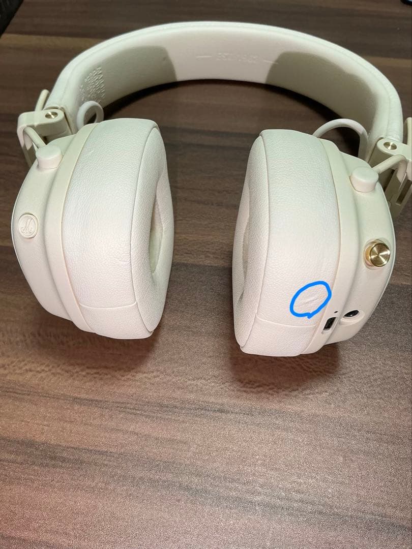 Marshall Major V ワイヤレスヘッドホン クリーム