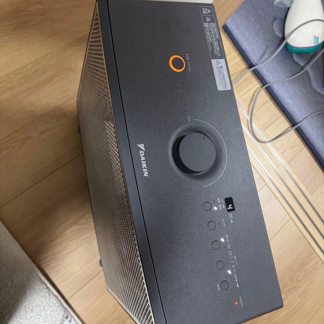 DAIKIN ハイブリッドセラムヒート　WRH134AS-H