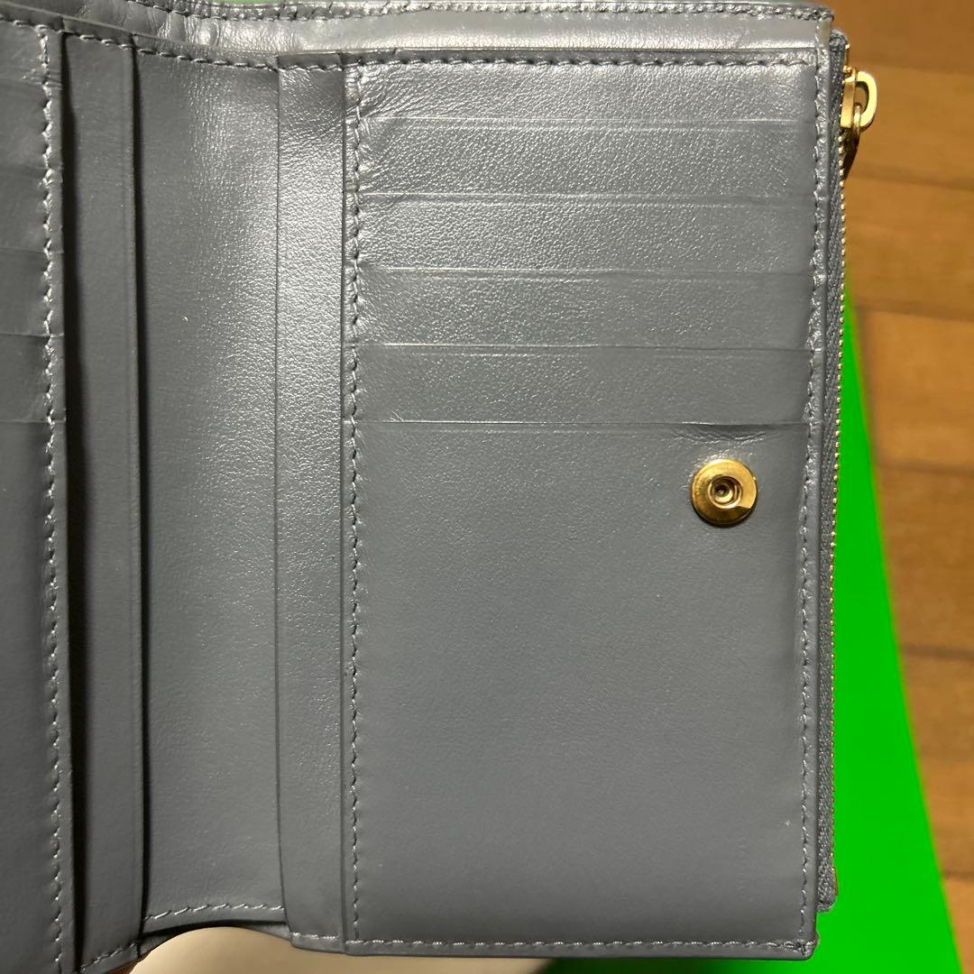 BOTTEGA VENETA カセット　ミディアム　二つ折りウォレット　サンダー