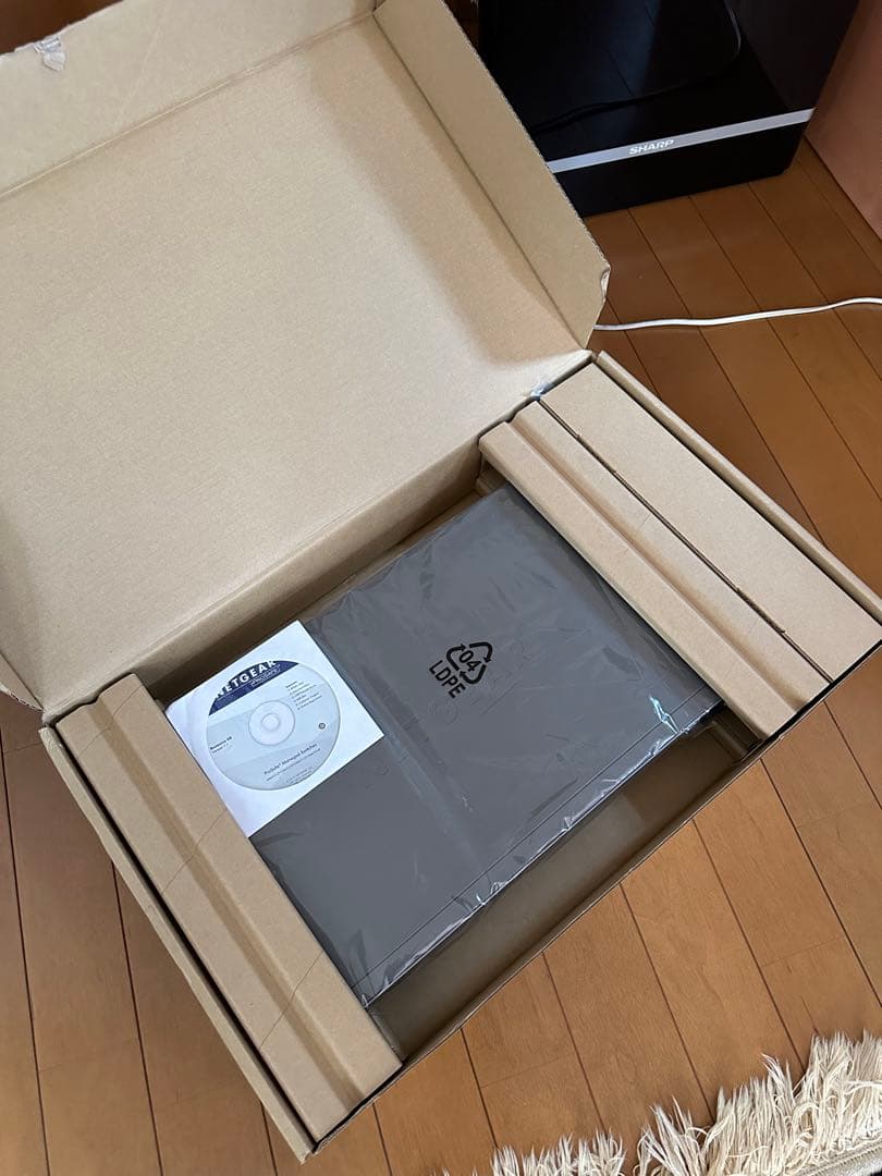 NETGEAR GSM7224P-100AJS ギガビット 24ポート