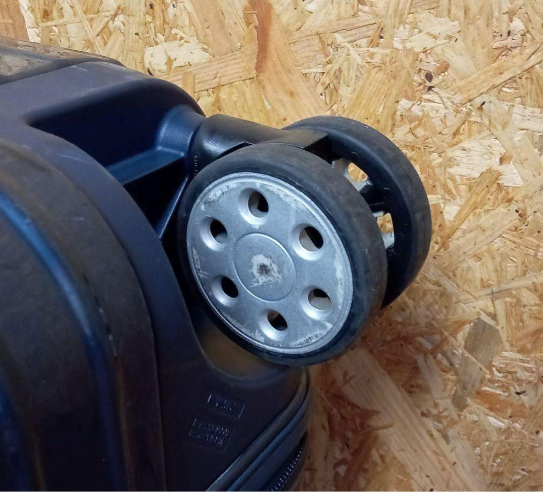 RIMOWA ネイビー キャリーケース