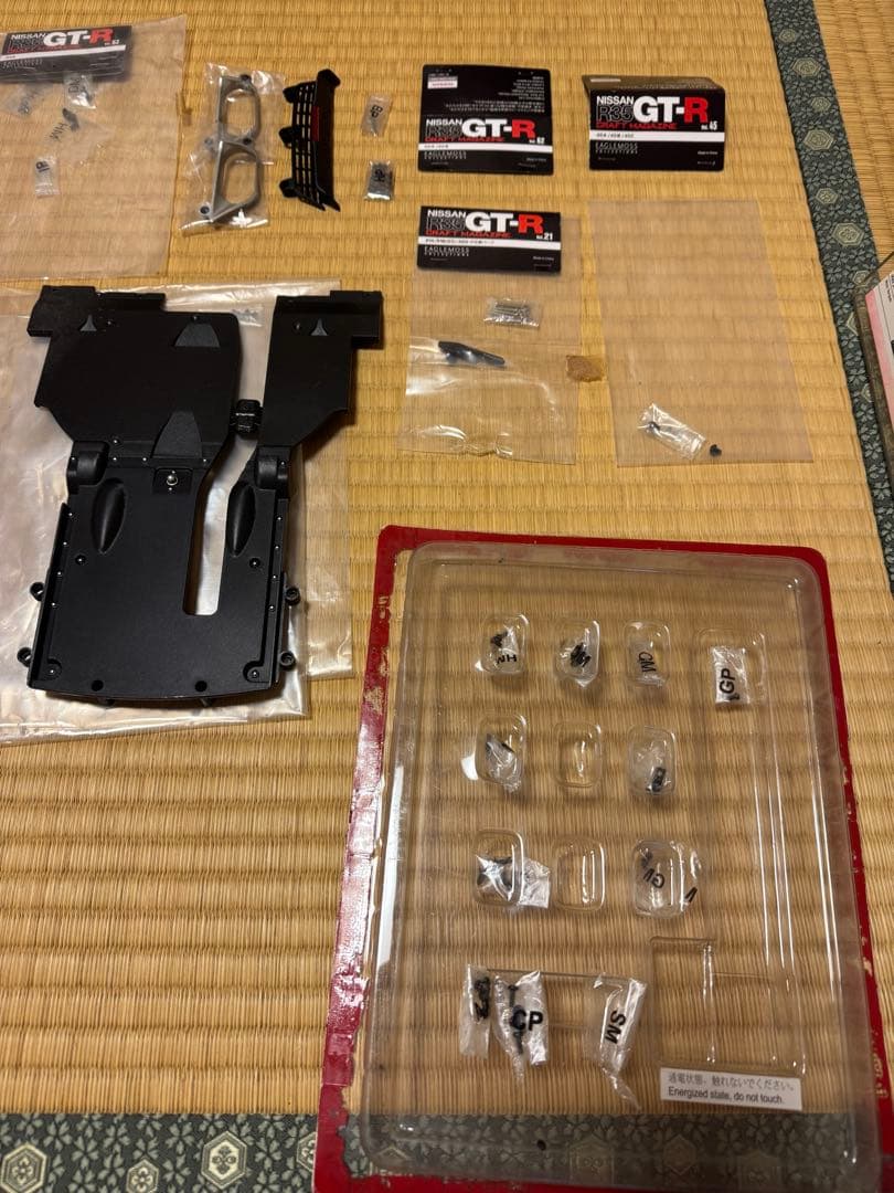 日産 NISSAN GT-R シルバー ディアゴスティーニ　ジャンク品