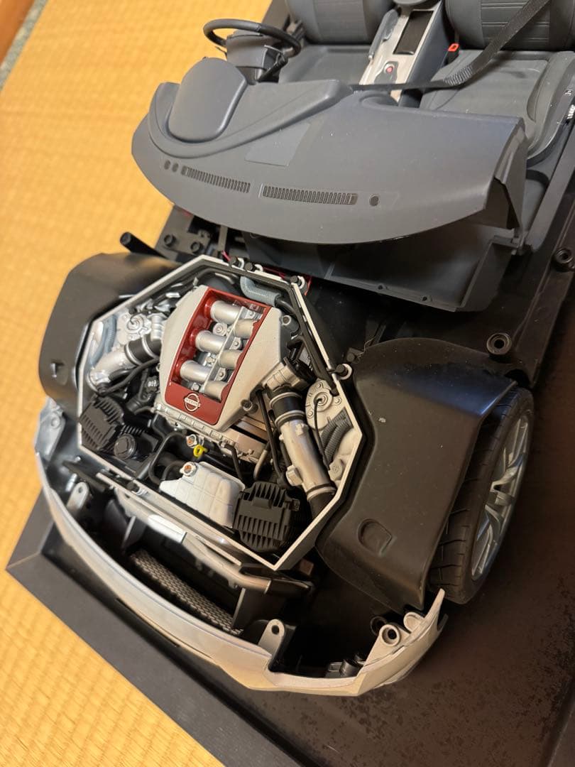 日産 NISSAN GT-R シルバー ディアゴスティーニ　ジャンク品