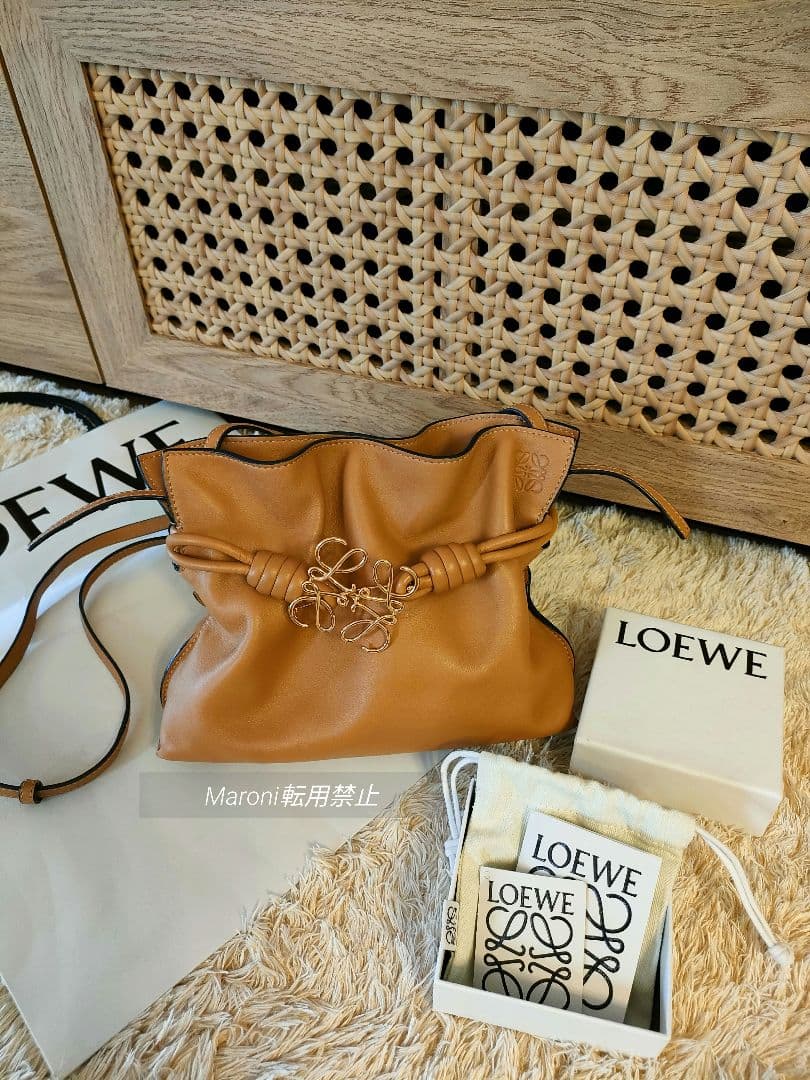 LOEWE ロエベ☆アナグラム ブローチ☆美品