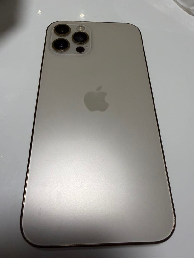 サクラちゃん iPhone 12 Pro ゴールド256G SIMフリー