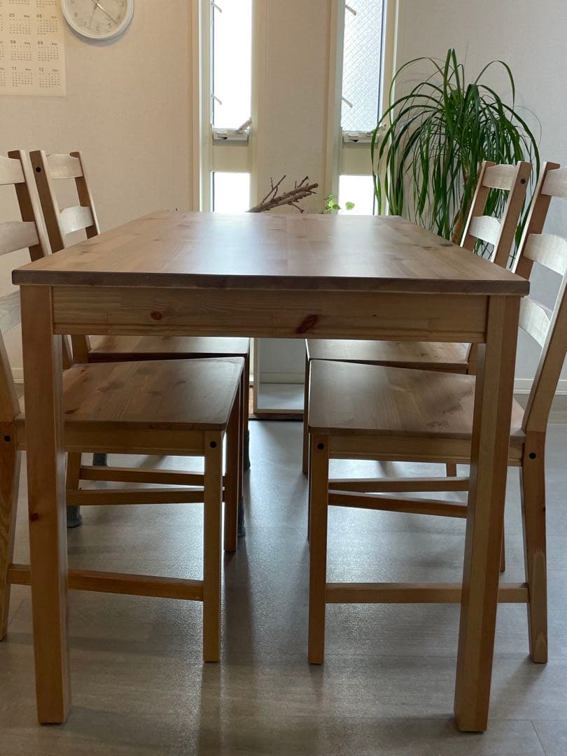 JOKKMOKKダイニングテーブルと椅子4脚セット_直接渡し限定(値段相談可)