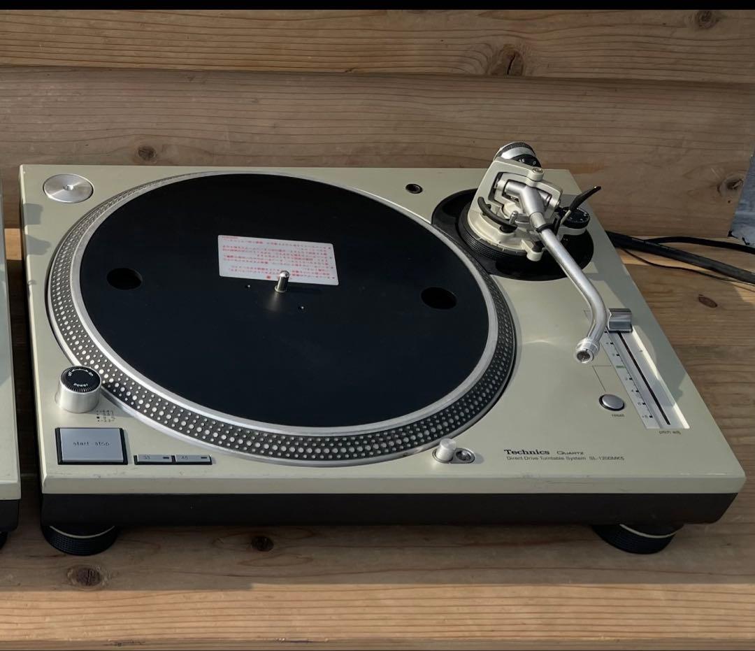 TECHNICS SL-1200 MK5ダイレクトドライブターンテーブル(1台)