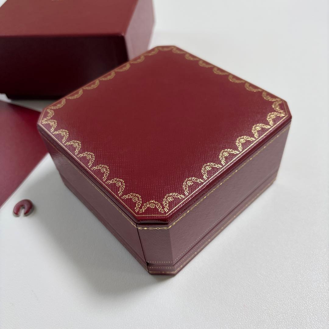 美品　カルティエ　ラブブレス　ブレスレットケース　空箱　現行品