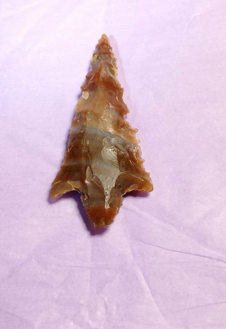 アイヌ仕様。ポイント a 有舌尖頭器 石器 縞瑪瑙 模写