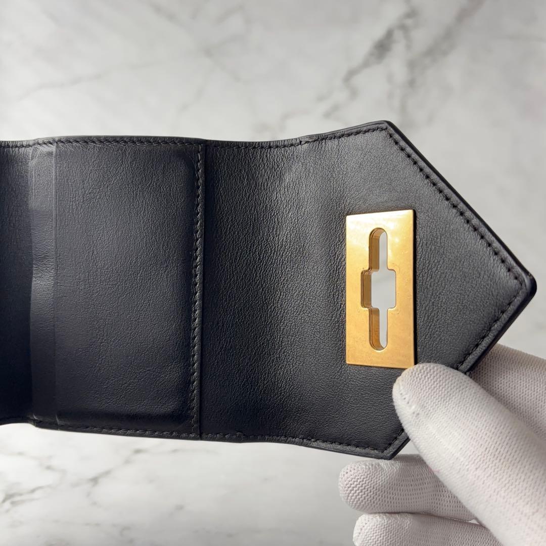 ボッテガヴェネタ 3つ折り財布 サンジェルマン トライアングル