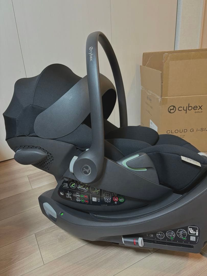 【2025年購入】Cybex クラウド G i-Size ベースGセット