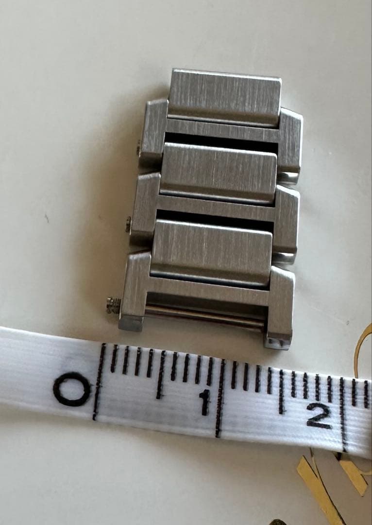 カルティエW4TA0008タンクフランセーズ3コマ