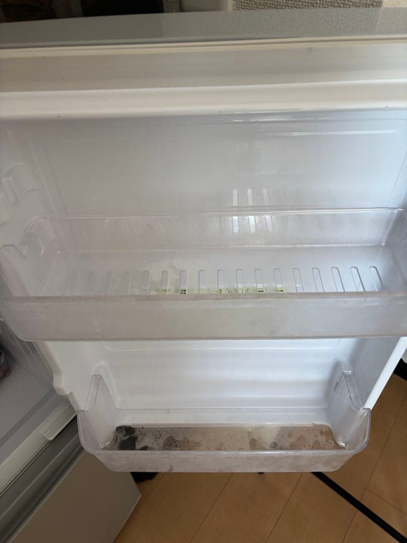 SHARP 冷蔵冷凍庫　2ドア