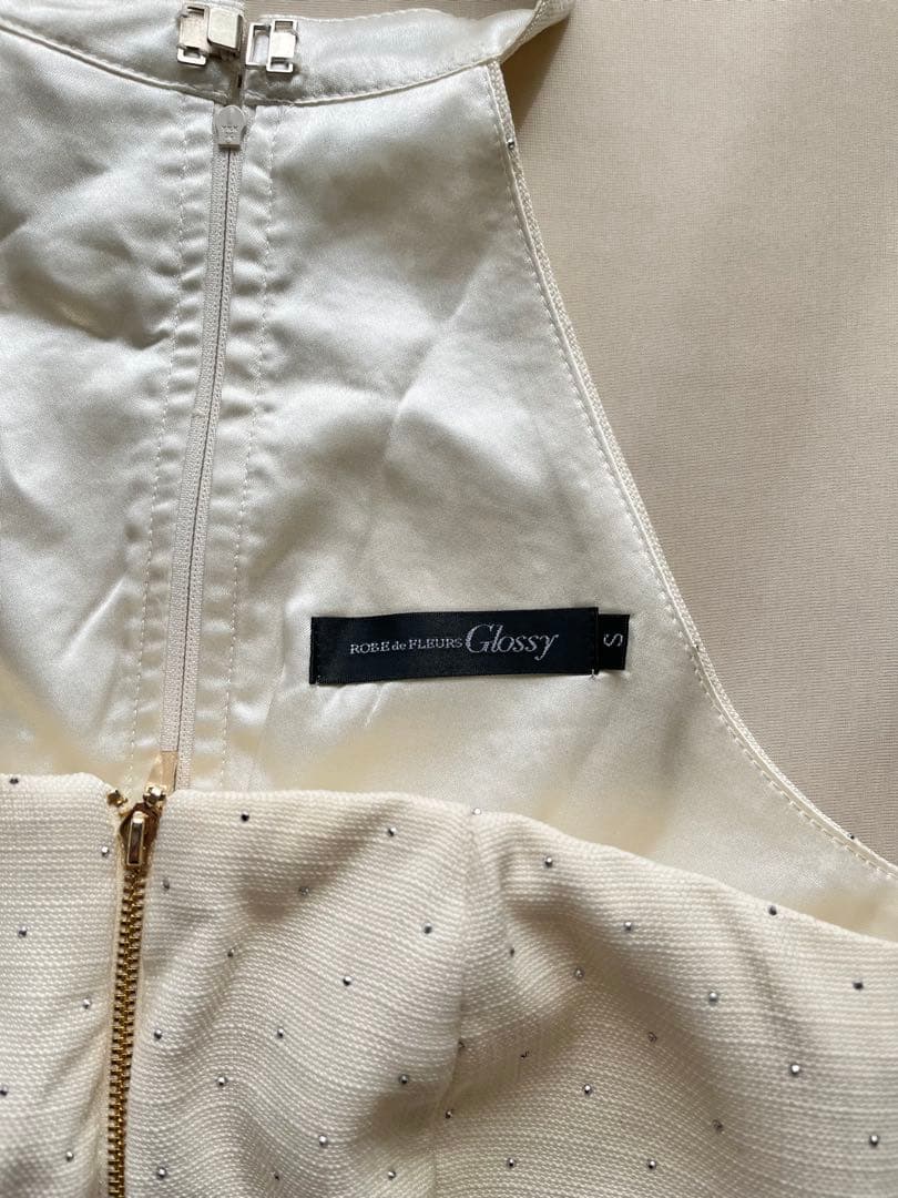 ROBE de FLEURS グロッシーホワイトミニドレス S