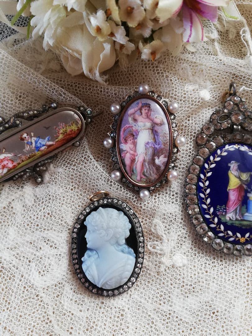 ☆豪華なストーンカメオ・アンティークジュエリー☆
