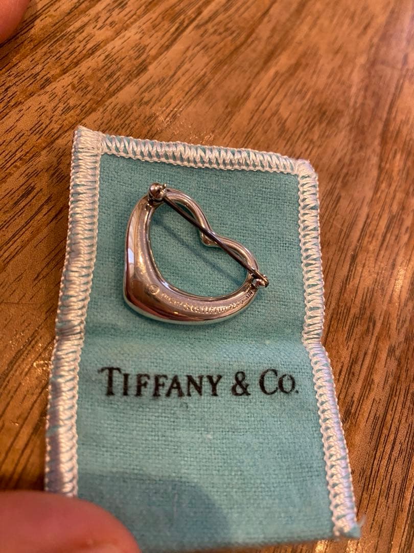 ティファニー　オープンハート　ブローチ