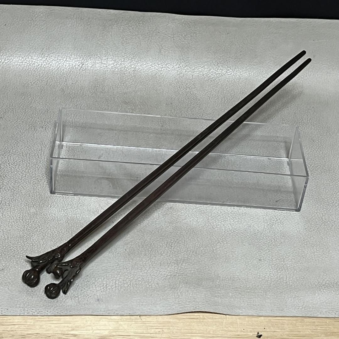 西村敏彦 鋳銅 火箸 菊 共箱 茶道具 【k3536】