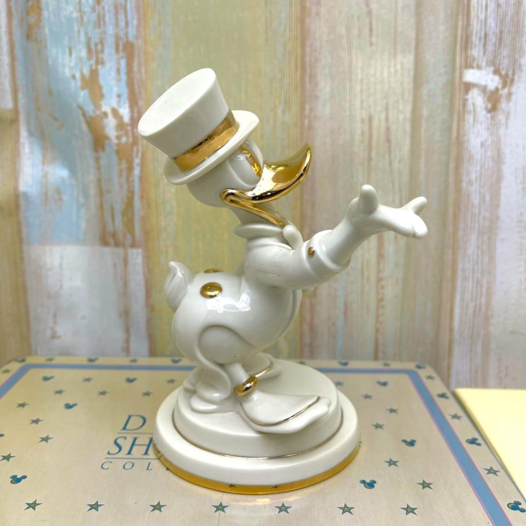 ドナルドダック Donald Duck タキシード ドレスコード フィギュア