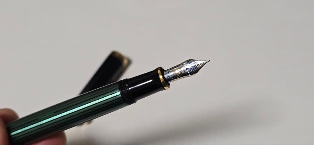 ペリカン(perikan)スーベレーン M400 緑縞 F