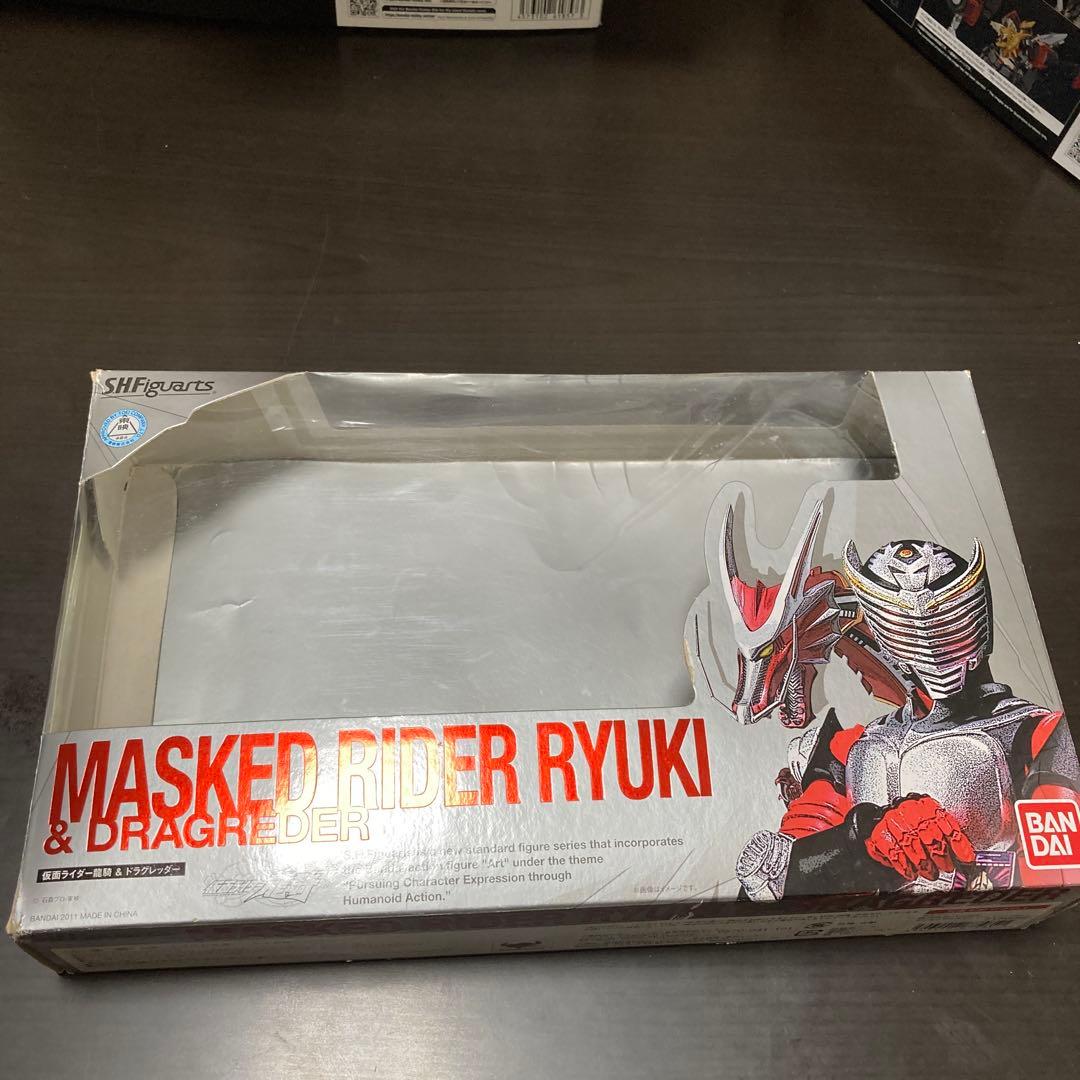 S.H.Figuarts 仮面ライダー龍騎&ドラグレッダー