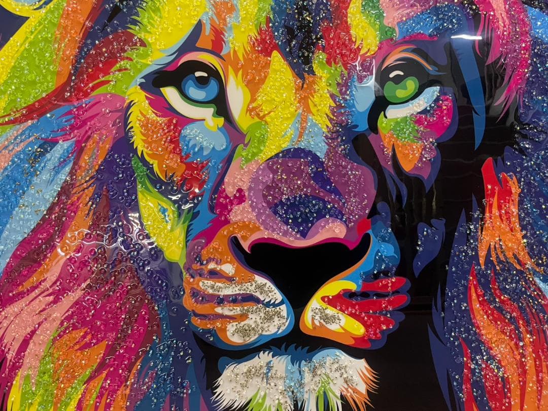 水晶絵　ライオン　幅80　カラフル　アニマル　アートパネル　絵画　ペイント　絵