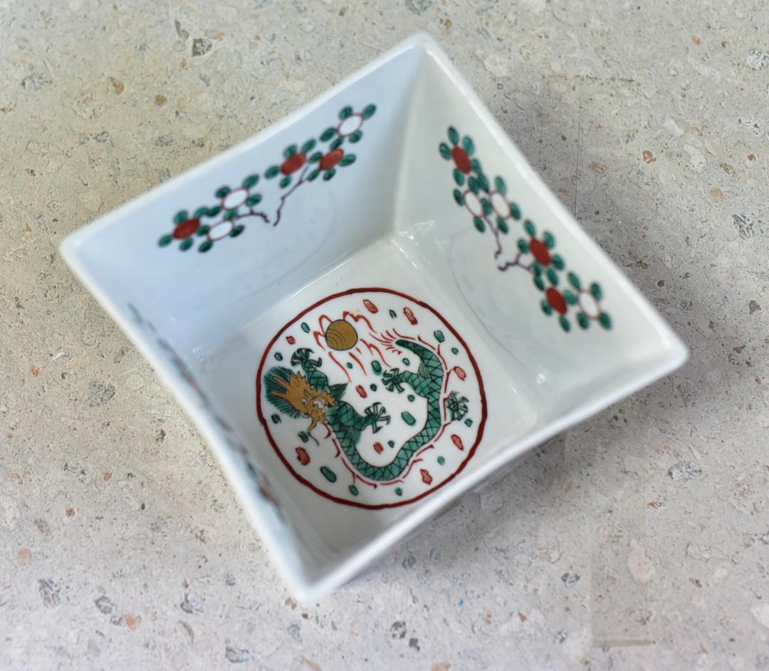 平安静山造　萬暦写桝形水指絵柄　【極上品】　お茶道具/共箱