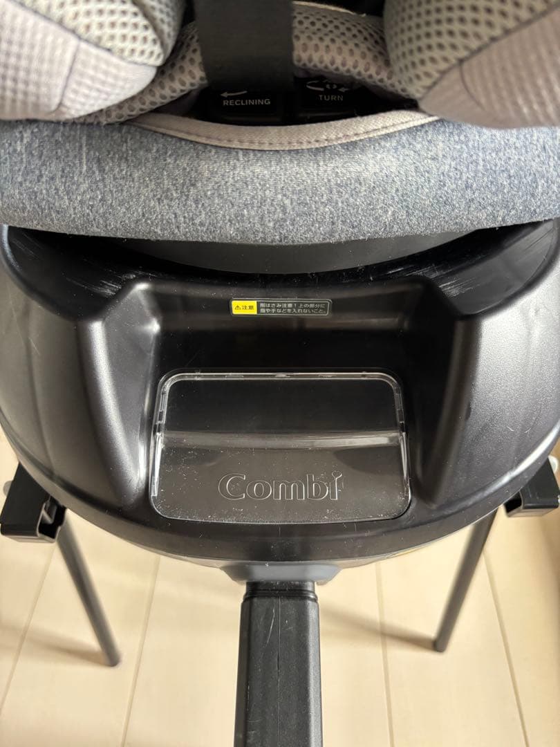値下げcombiコンビ クルムーヴスマートISOFIXエッグクッション限定モデル