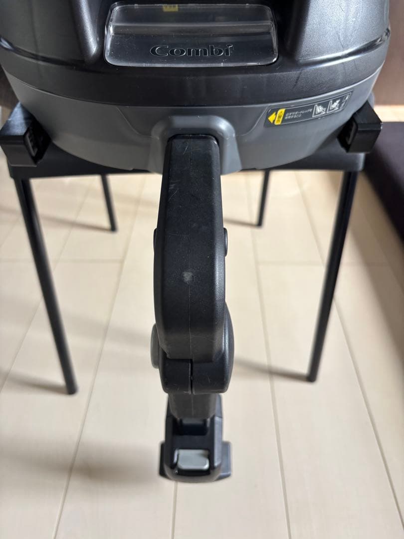 値下げcombiコンビ クルムーヴスマートISOFIXエッグクッション限定モデル