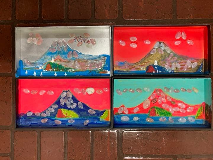 幻想絵画、空飛ぶ画家糸川裕志の富士山曼荼羅図箱絵、桜貝とのコラボレーション