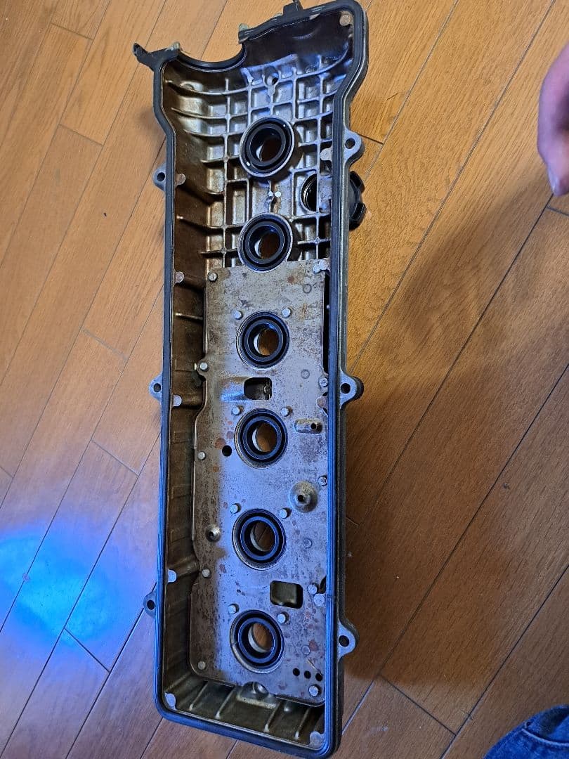 トヨタ　マーク2 gx81 　エンジンカバー