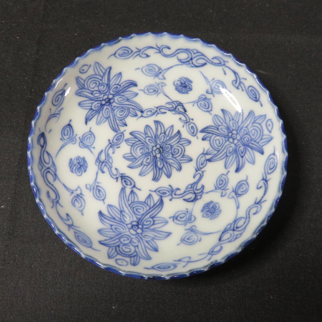 小皿 線画 明治 染付 変わり縁 銘 唐草 花 古伊万里 6枚
