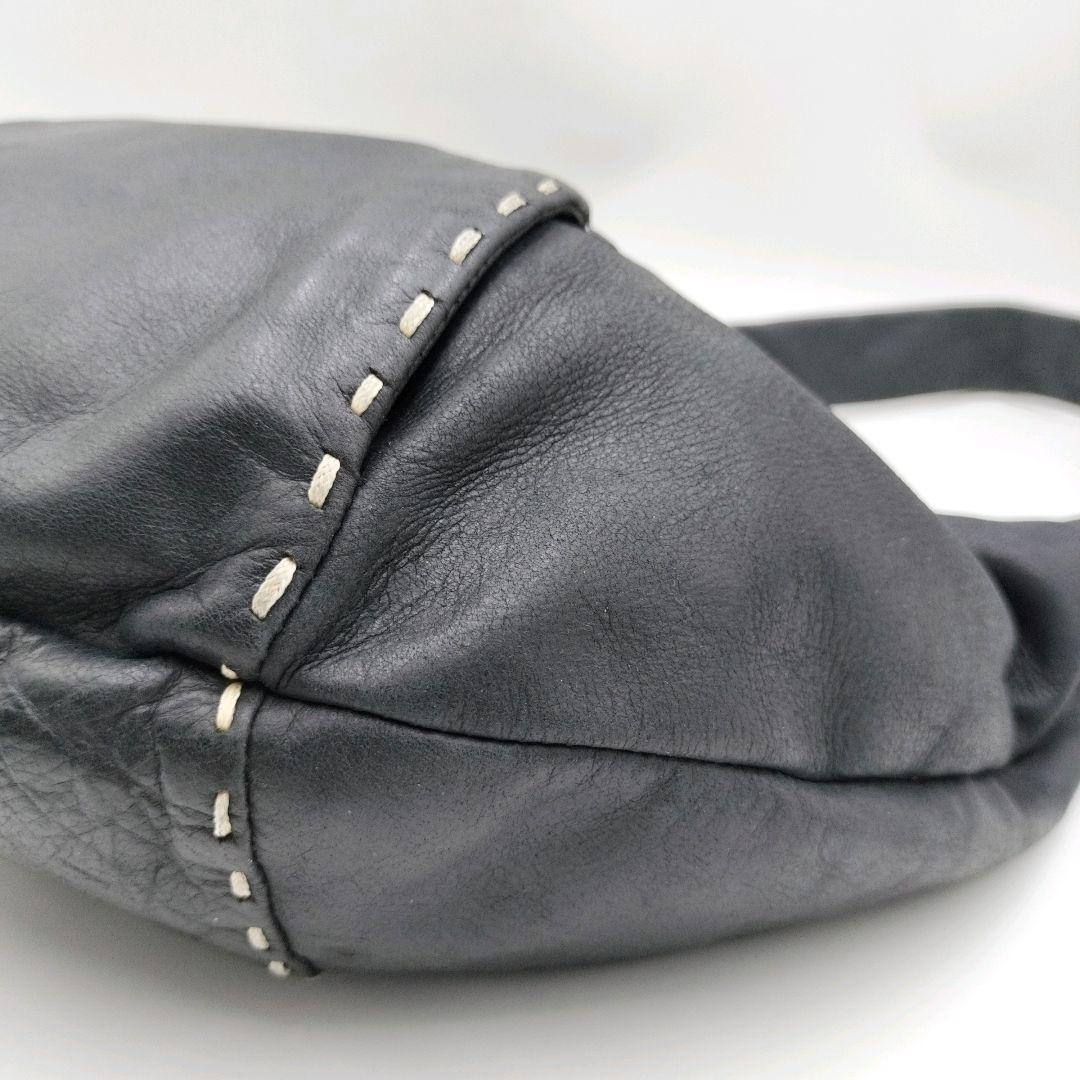 アナスイ 三日月 レザー ワンショルダーバッグ 黒 フラワーモチーフ