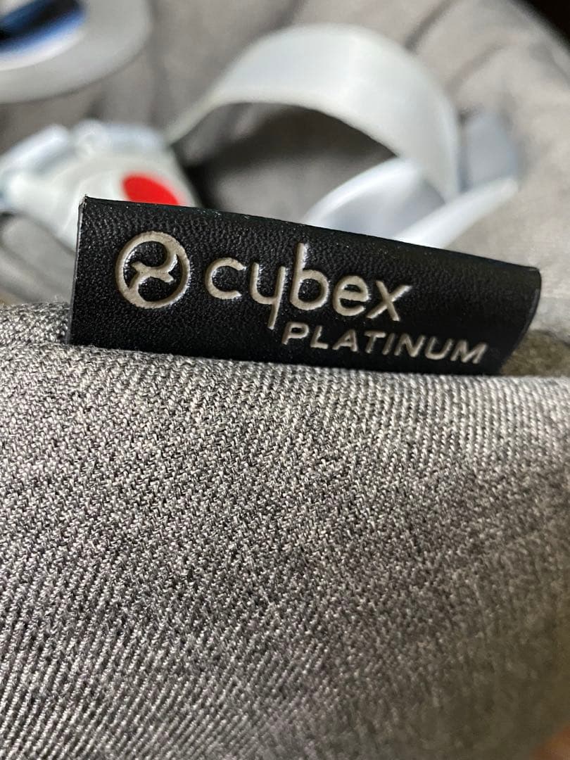 サイベックス　ベースQフィックス　チャイルドシート