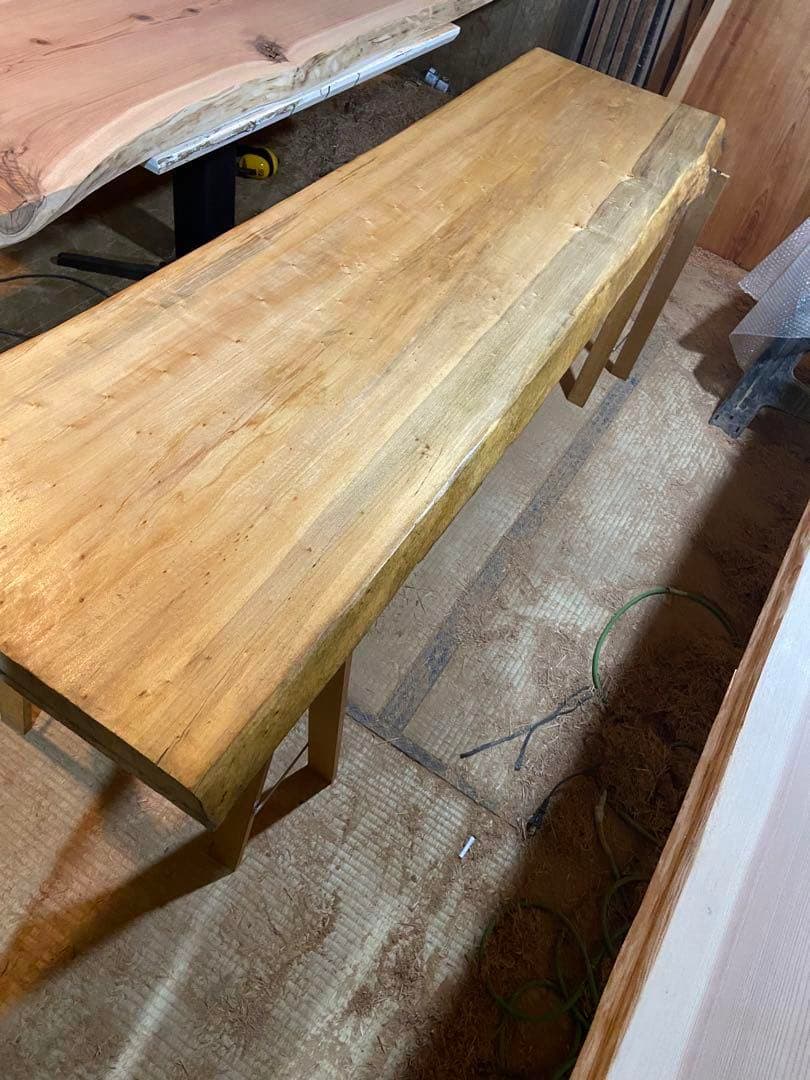 [セール品！！！]イエローポプラ　一枚板テーブル　7万→4万に値下げ中