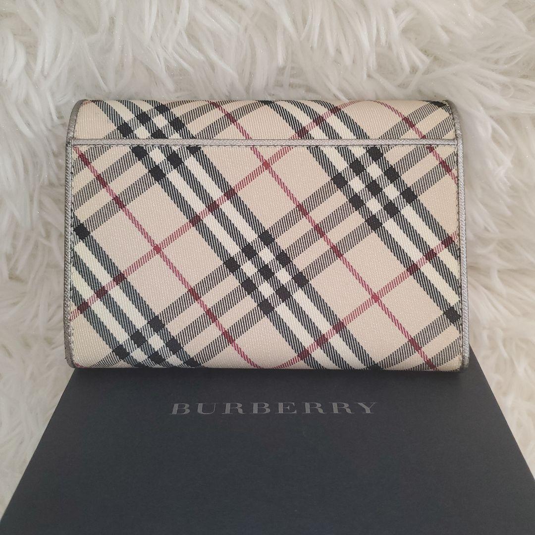 ⭐極美品⭐BURBERRY ノバチェック 二つ折り財布 シルバー