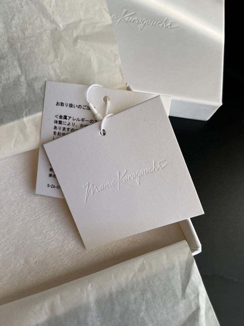 アクセサリー mame Botanical Leaf Asymmetry Earring