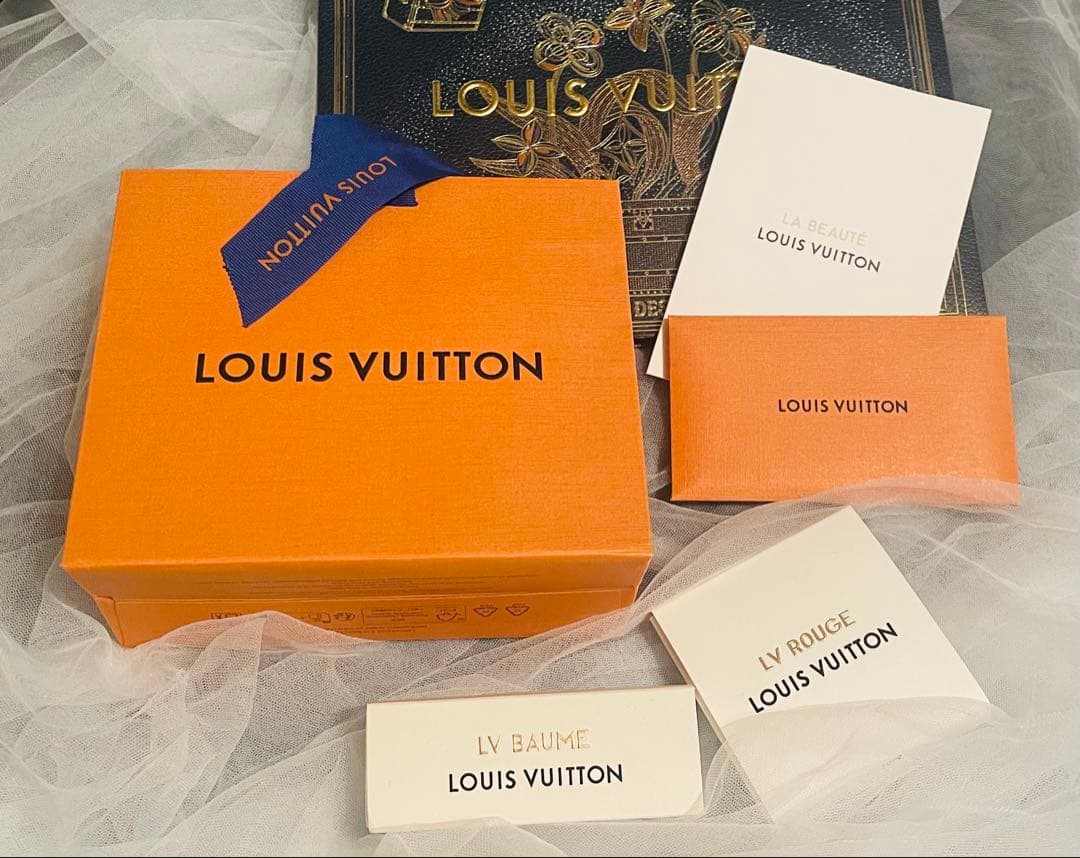 LOUIS VUITTON リップ