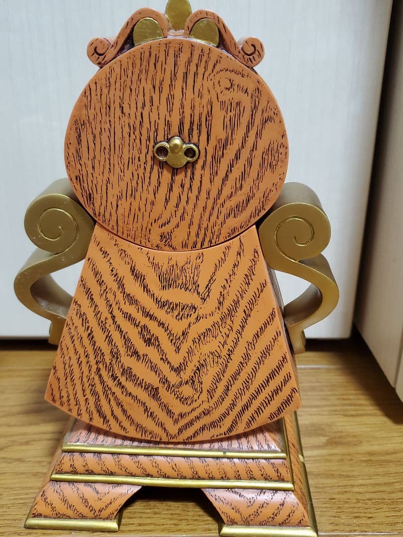 ディズニー　美女と野獣　 コグスワースとルミエール