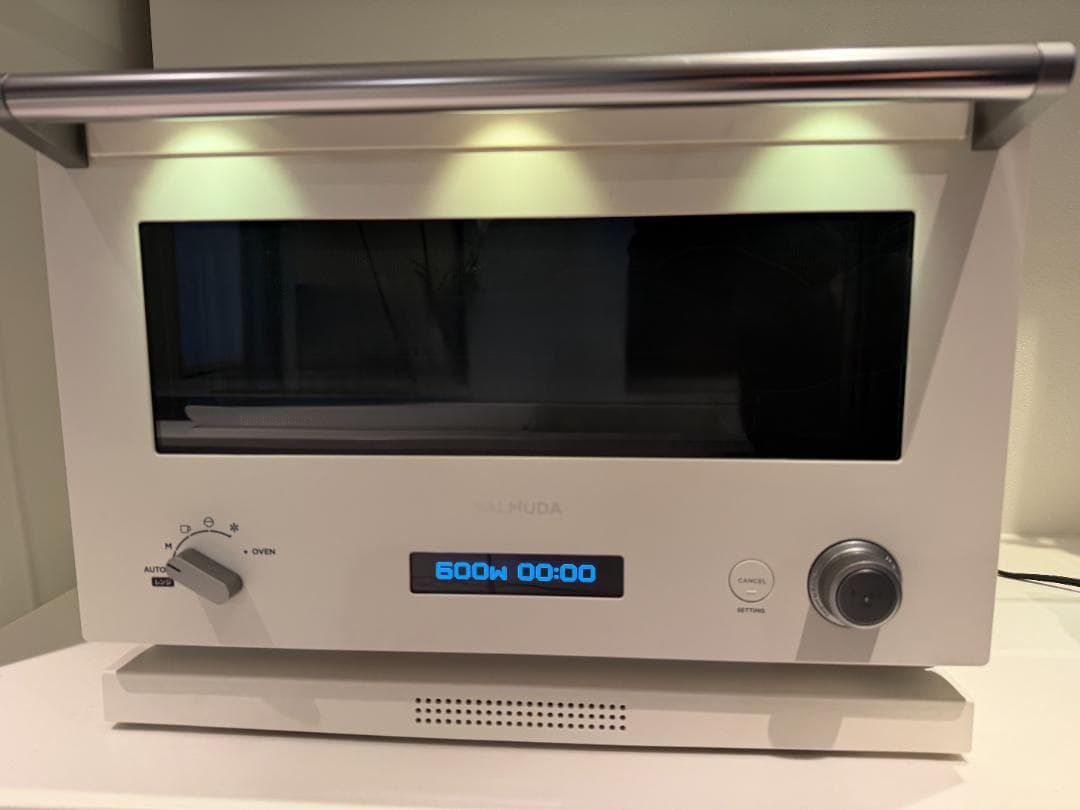 【美品】BALMUDAオーブンレンジ　K04A シリーズ　ホワイト