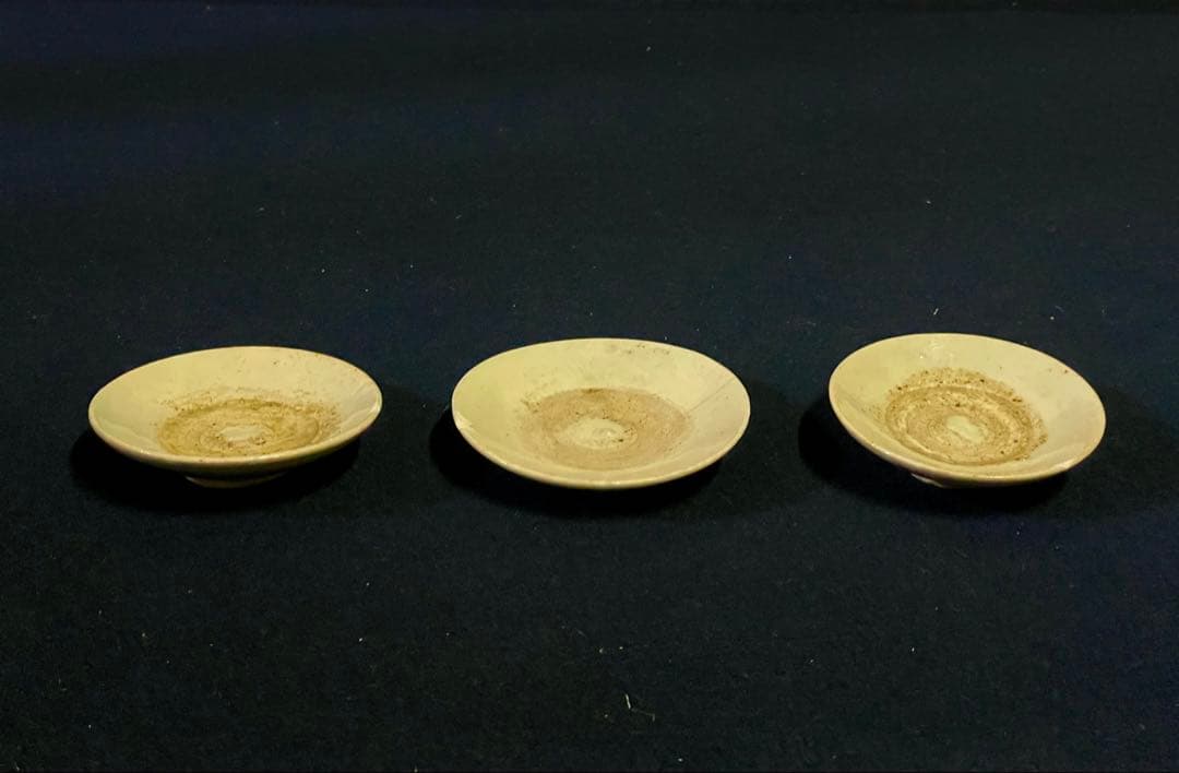 「祖」 くらわんか 白磁 豆皿 3客 波佐見焼 伊万里 （A）