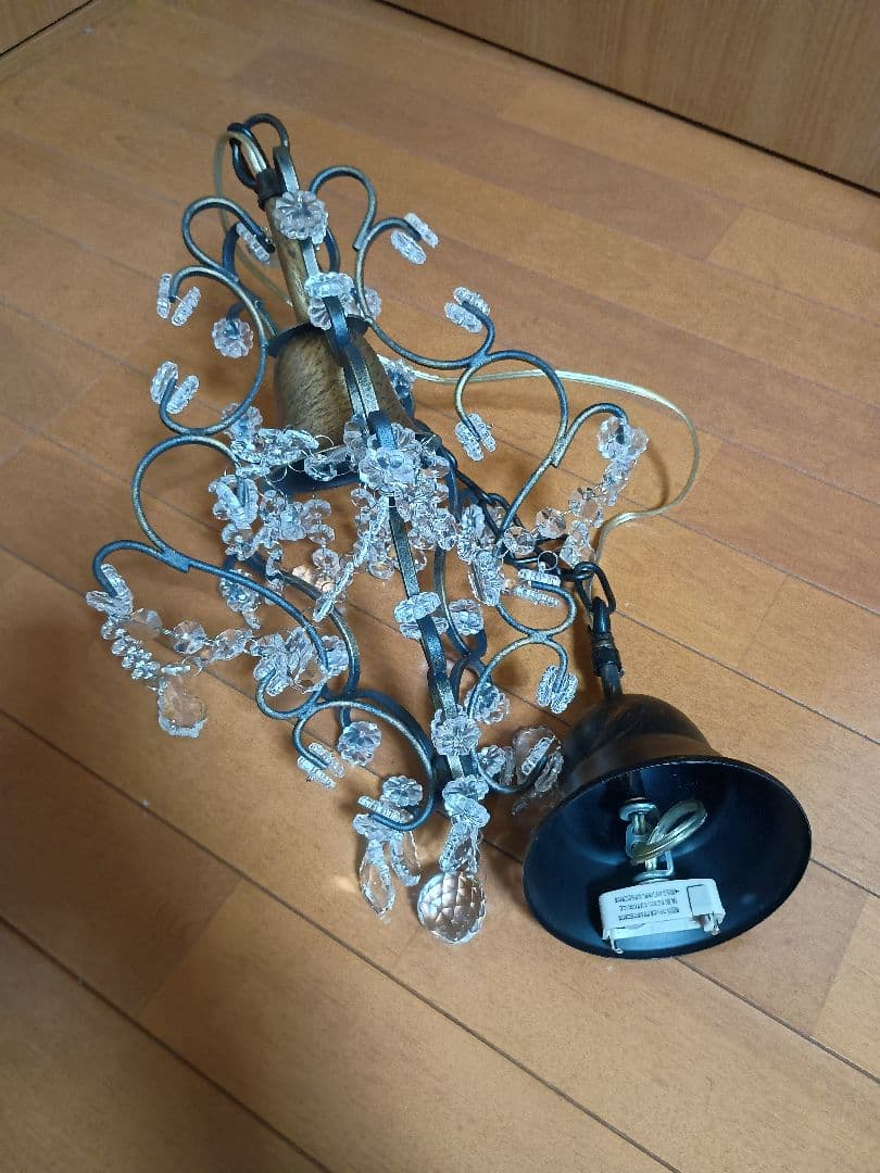 シャンデリア　１灯アンティークカラー　新品LED電球付　※修理済