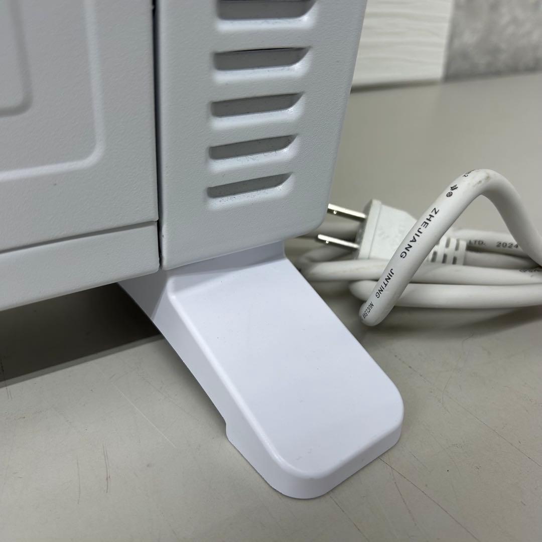 2024年製　VERSOS オイルレスヒーター SH-400 ホワイト